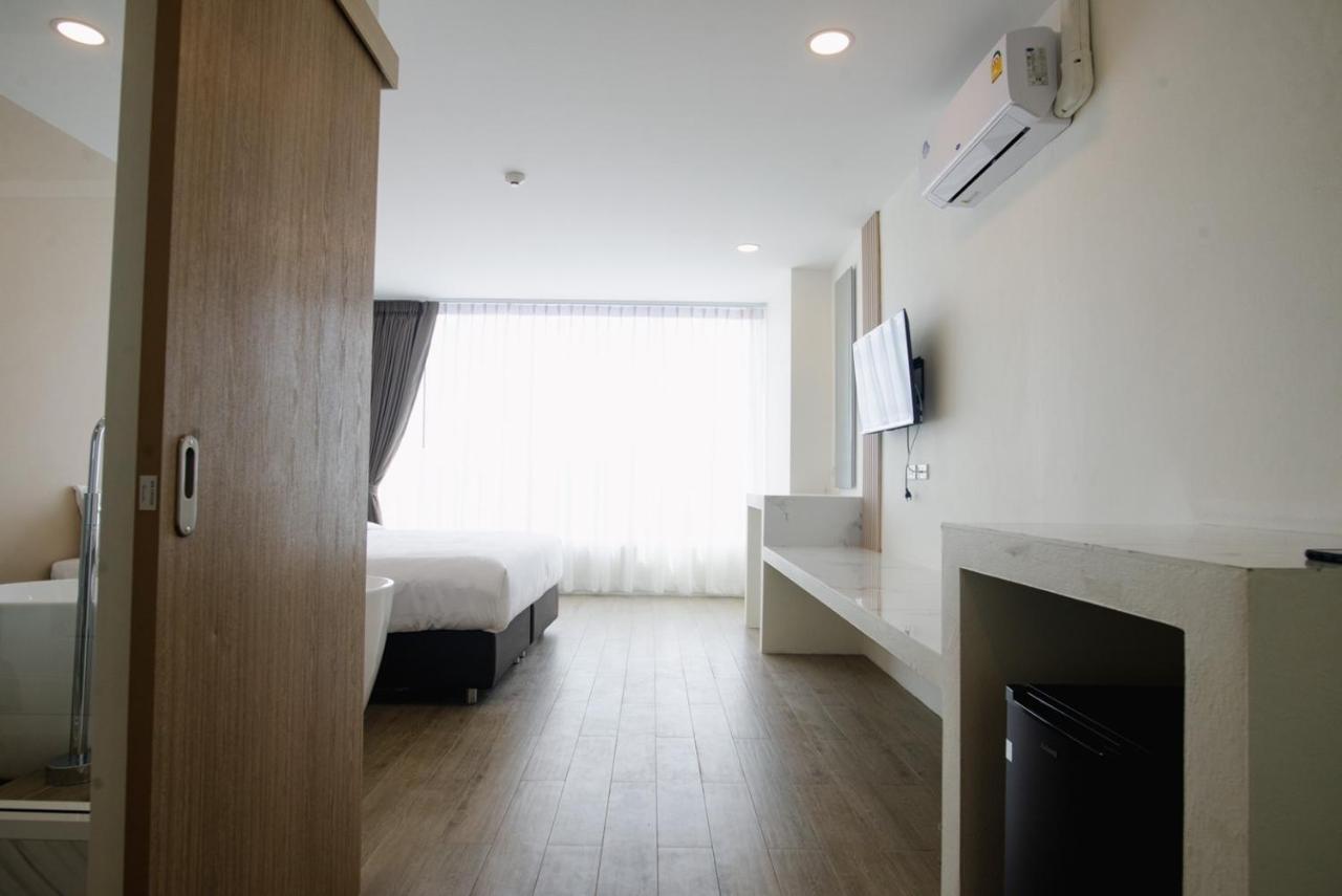 Hotel Agnes Buri Ram Eksteriør billede